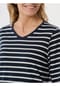 SCHIESSER Casual Essentials Schlafanzug, V-Ausschnitt, für Damen Bild 9