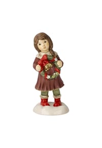 Goebel Figur Ein Kranz zum Advent - Winterwald - Bunt