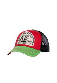 KING KEROSIN - Trucker Cap mit Statement Patch Design Give Less Fucks - rot