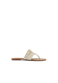 Kazar - Flache Flip-Flops aus geprägtem Leder - Off-white