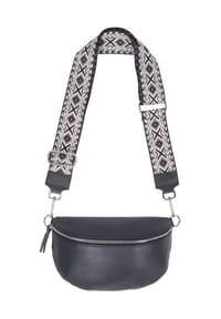 Seasons of April - Gürteltasche Crossbody Bag Helen Schultertasche, Umhängetasche in Gr. M, 100% Leder mit breitem Gurt - Cognac