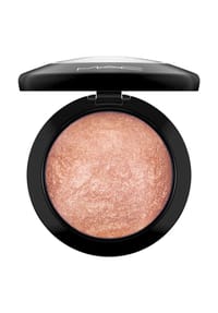 M·A·C MINERALIZE Skinfish Puder Bild 1