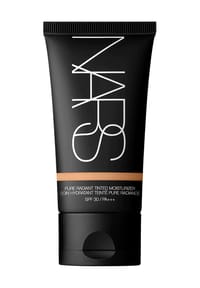 NARS - Pure Radiant Tinted Moisturizer LSF 30 - CUBA
