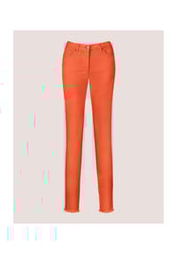 MADELEINE - Jeans mit feinem Fransensaum - apfelgrün