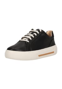 CLARKS® - Sneaker Hollyhock Walk mir weichem Lederfutter für Top-Komfort - 1216 Black Leather