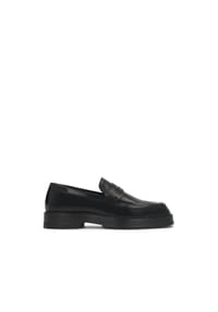 ONE ELEMENT - Schwarze Slipper mit höherer Sohle - Schwarz