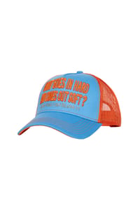 KING KEROSIN - Trucker Cap mit Print im Inneren Bubble Gum - hellblau