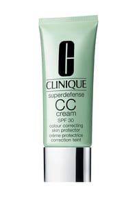 CLINIQUE - SUPERDEFENSE Colour Correcting Skin Protector SPF 30 - MEDIUM