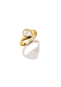 Thomas Sabo - Ring mit weißem Zirkoniastein Oval Bold Elegance - gelbgoldfarben