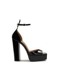 ONE ELEMENT - Sandalen aus Lackleder mit hohem Absatz und Plateau - Schwarz