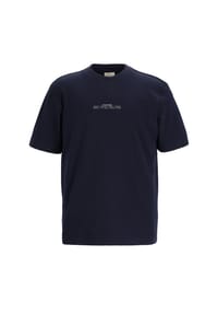 CHASIN' - T-Shirt - Sky Captain