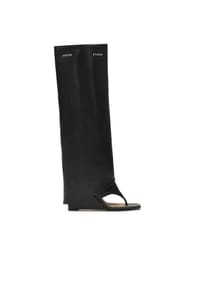 ONE ELEMENT - Sandalen auf einem Plateau mit umgeschlagenem langen Schaft - Schwarz