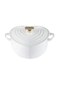 LE CREUSET® Bräter "Herz" - TRADITION - KIRSCHROT