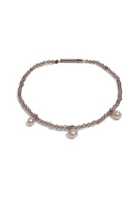 DI PERLE® DI PERLE Schmuckkollektion - Süßwasser Zuchtperlen Armschmuck Armband aus Edelstahl mit Rauchquarz, 18,5 cm - weiß