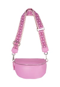 Seasons of April - Gürteltasche Crossbody Bag Helen Schultertasche, Umhängetasche in Gr. M, 100% Leder mit breitem Gurt - Cognac