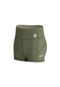 YEAZ - Shorts XOXO - grün
