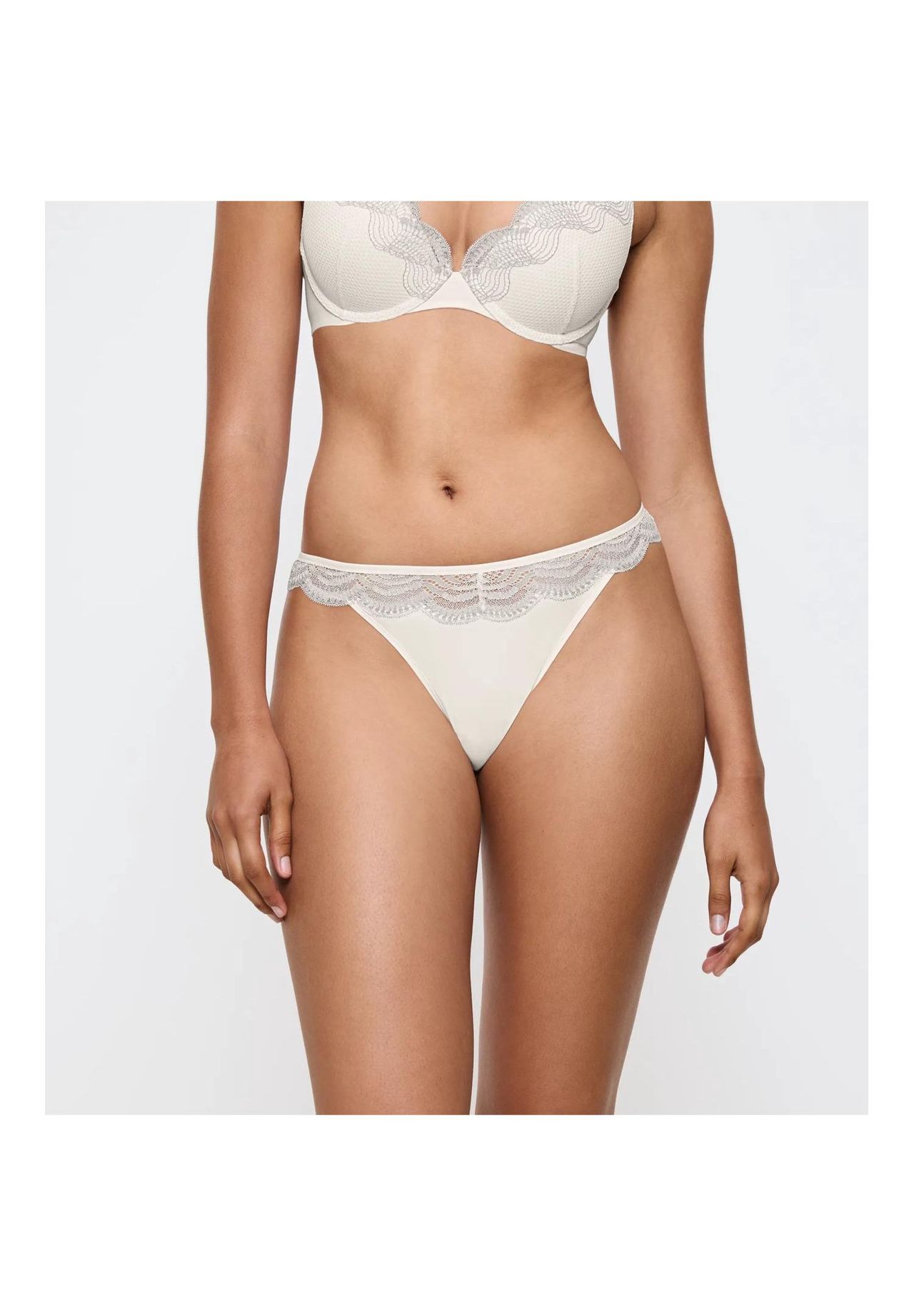 Triumph Comfort Glam String, Spitze, FüR Damen, Weiß, 42