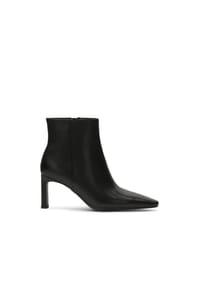 Kazar - Lederstiefel mit verlängerter Nase - Schwarz