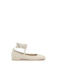 KAZAR STUDIO - Pumps mit Bindung um den Knöchel - Off-white