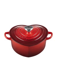 LE CREUSET® Bräter "Herz" - TRADITION - KIRSCHROT
