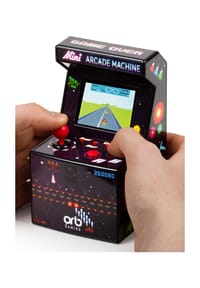MANIKE - Mini-arcademachine, 240 ingebouwde Games, 8-bit Retro-arcadegames, 2,5-inch kleurenscherm, 8-Weg Joystick, 2 knoppen, volumeregeling - 