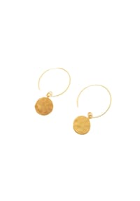 LES REINES - Generosity – Gehämmerte Ohrringe, 24K vergoldet - Gold