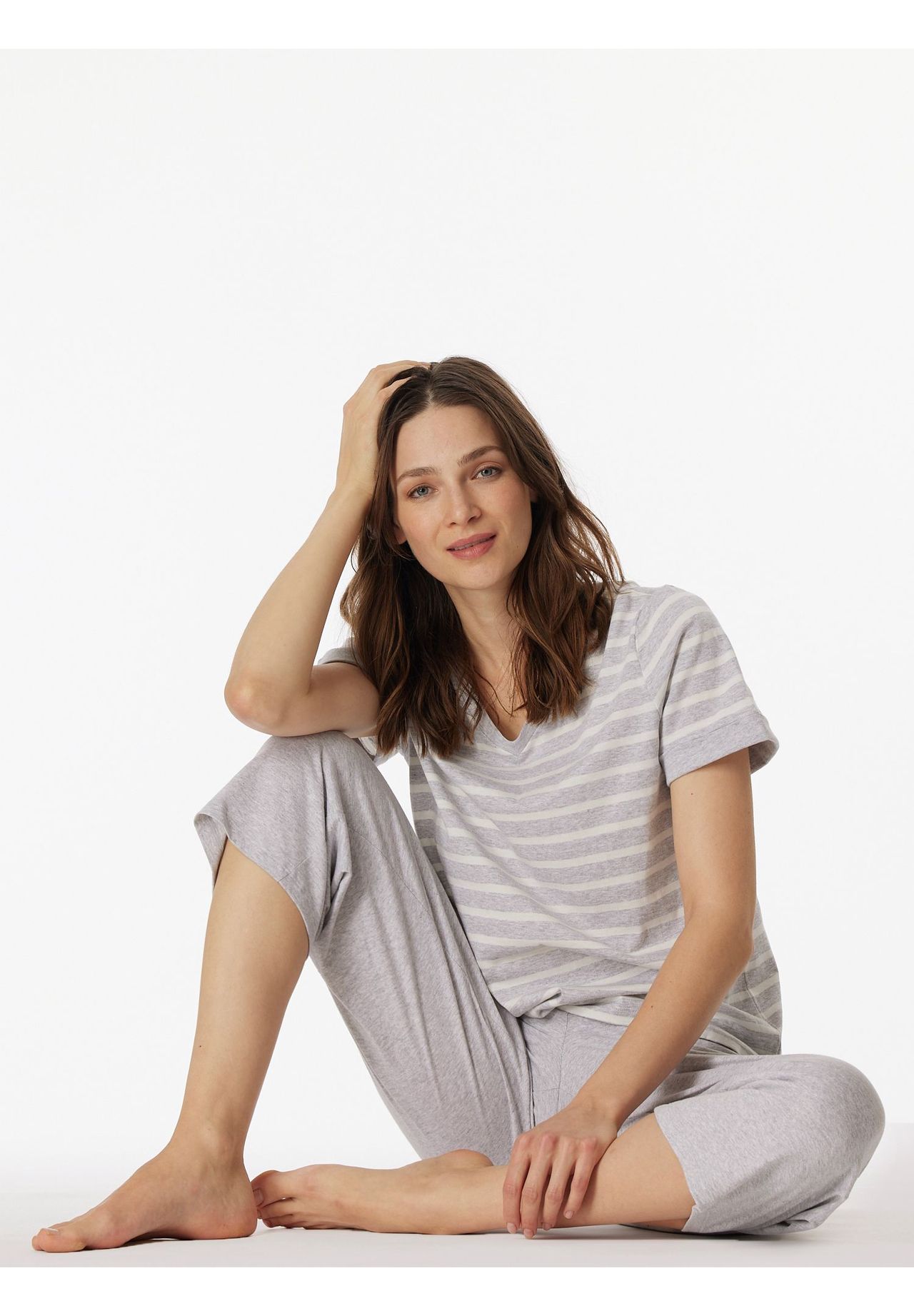Schiesser Casual Essentials Capri-Pyjama, Baumwolle, V-Ausschnitt, FüR Damen, Grau, 44