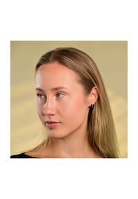 Adelia's Modern Essentials - Ohrringe – Klappcreole aus Edelstahl - schwarz