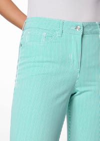 MADELEINE - Fein gestreifte Jeans - weiß / granat
