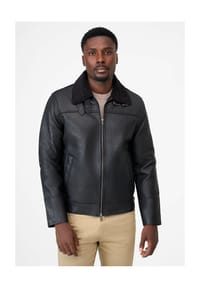 RICANO - Herren Lederjacke Alvaro mit Fellkragen, Fellfütterung & markanten Schnallen - Schwarz