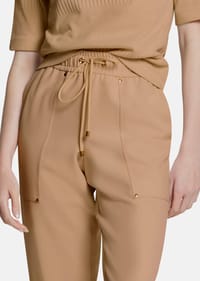 MADELEINE - Edle Joggpants - muskatbraun
