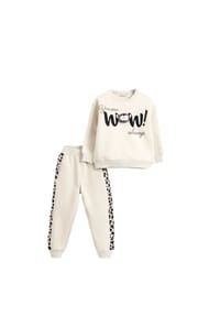 Solang - Freizeitanzug mit Print-Motiv - Beige