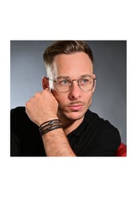 Adelia's Men Bold Style - Anhänger – Totenkopf Gravuranhänger aus Leder mit Tigerauge - braun