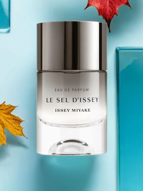 ISSEY MIYAKE  