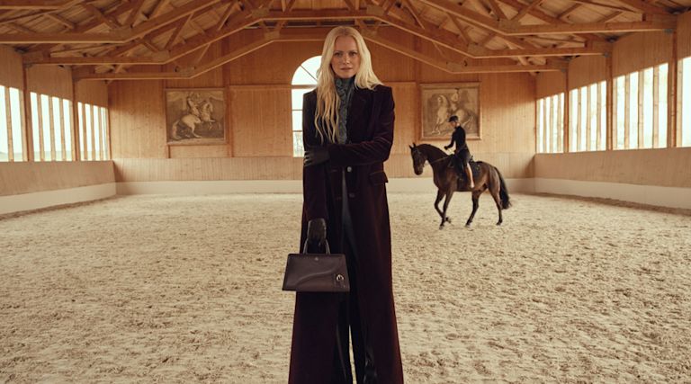 "Equitania" - die moderne Interpretation des Equestrian ChicAIGNER Herbst/Winter 2026 Kollektion